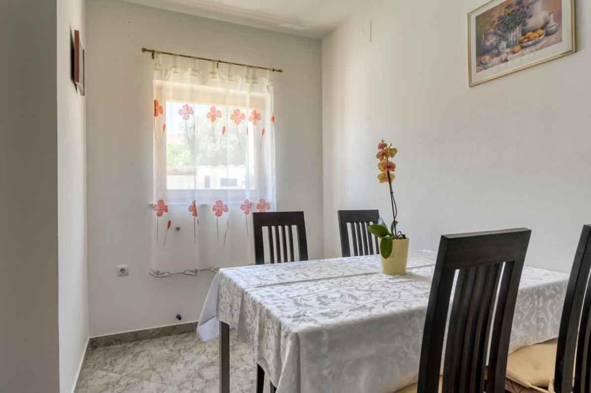 Willa House Melly With Swimming Pool Rovinjsko Selo Zewnętrze zdjęcie